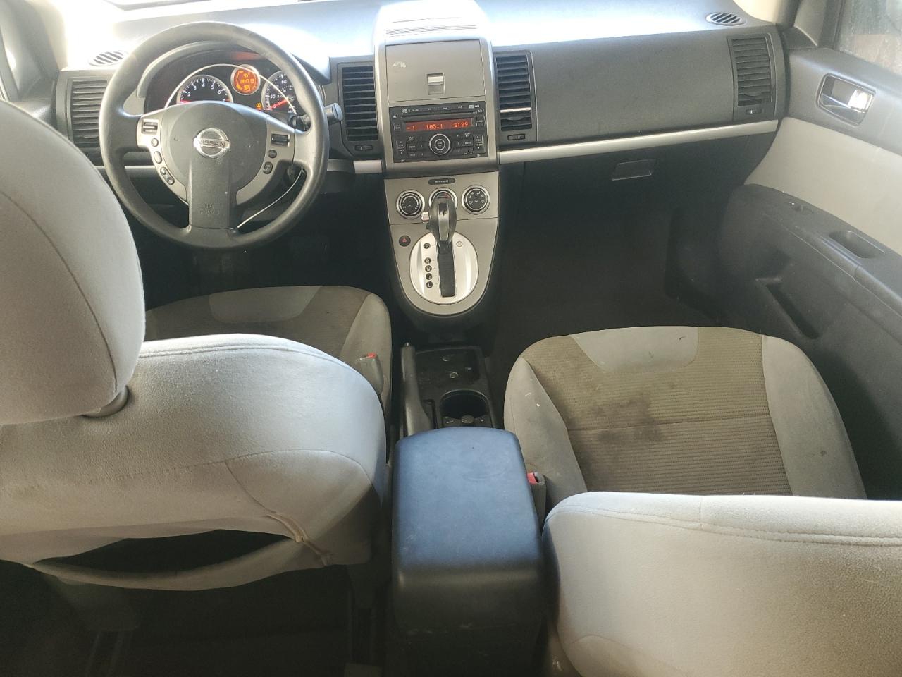 2010 Nissan Sentra - Image 8
