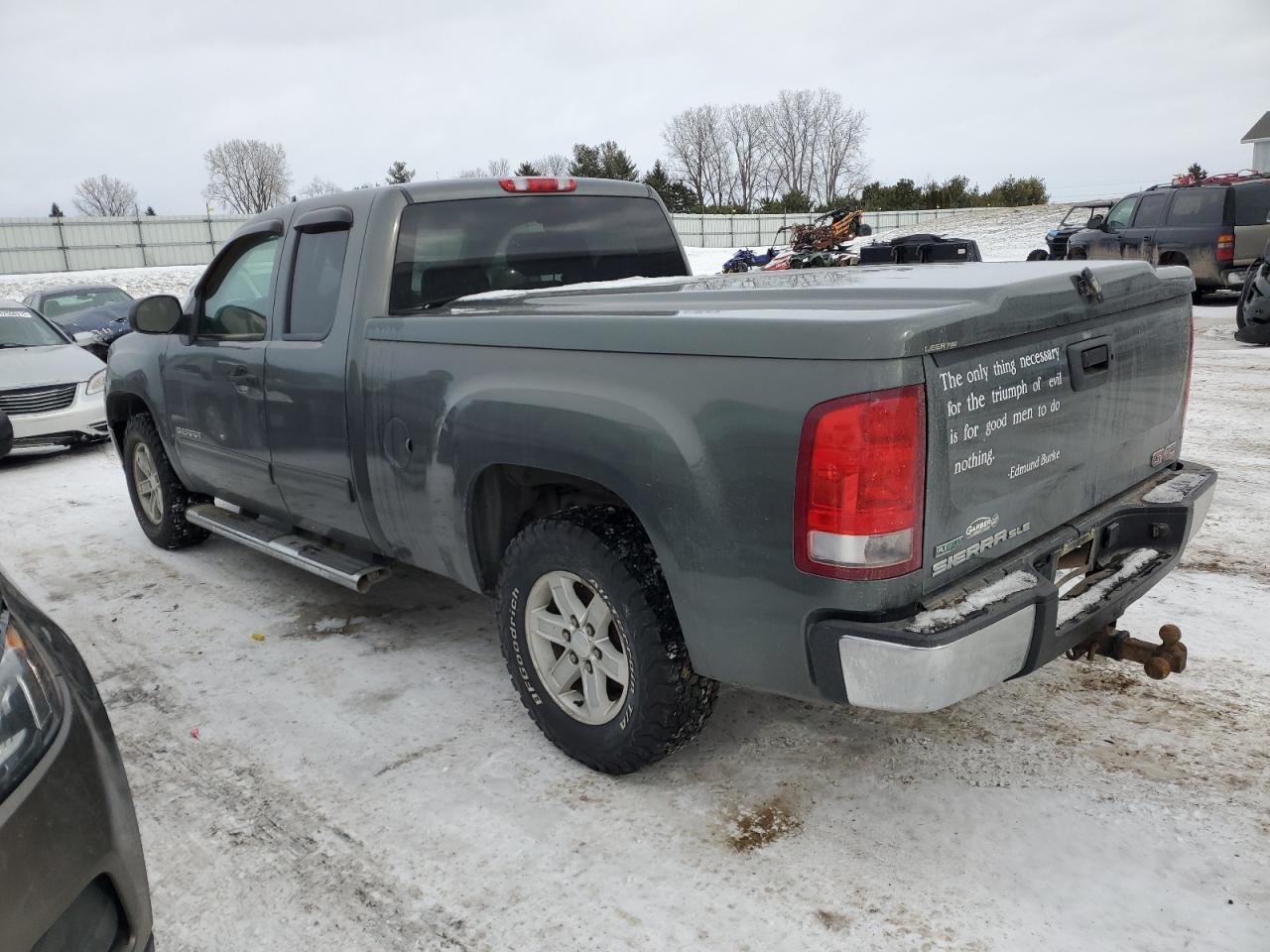 2011 GMC Sierra - Image 2