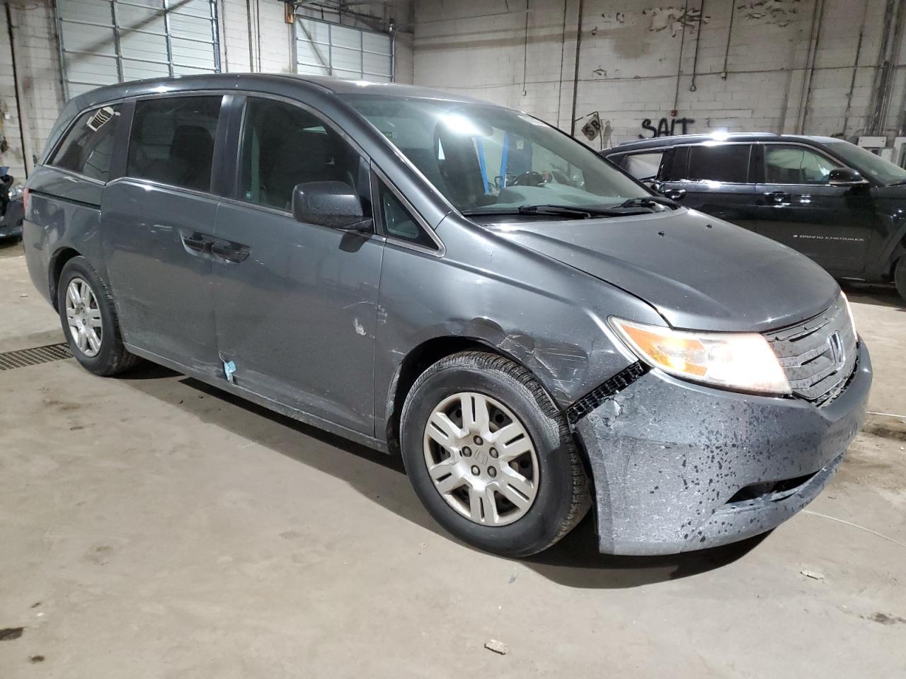 2012 Honda Odyssey - Image 4