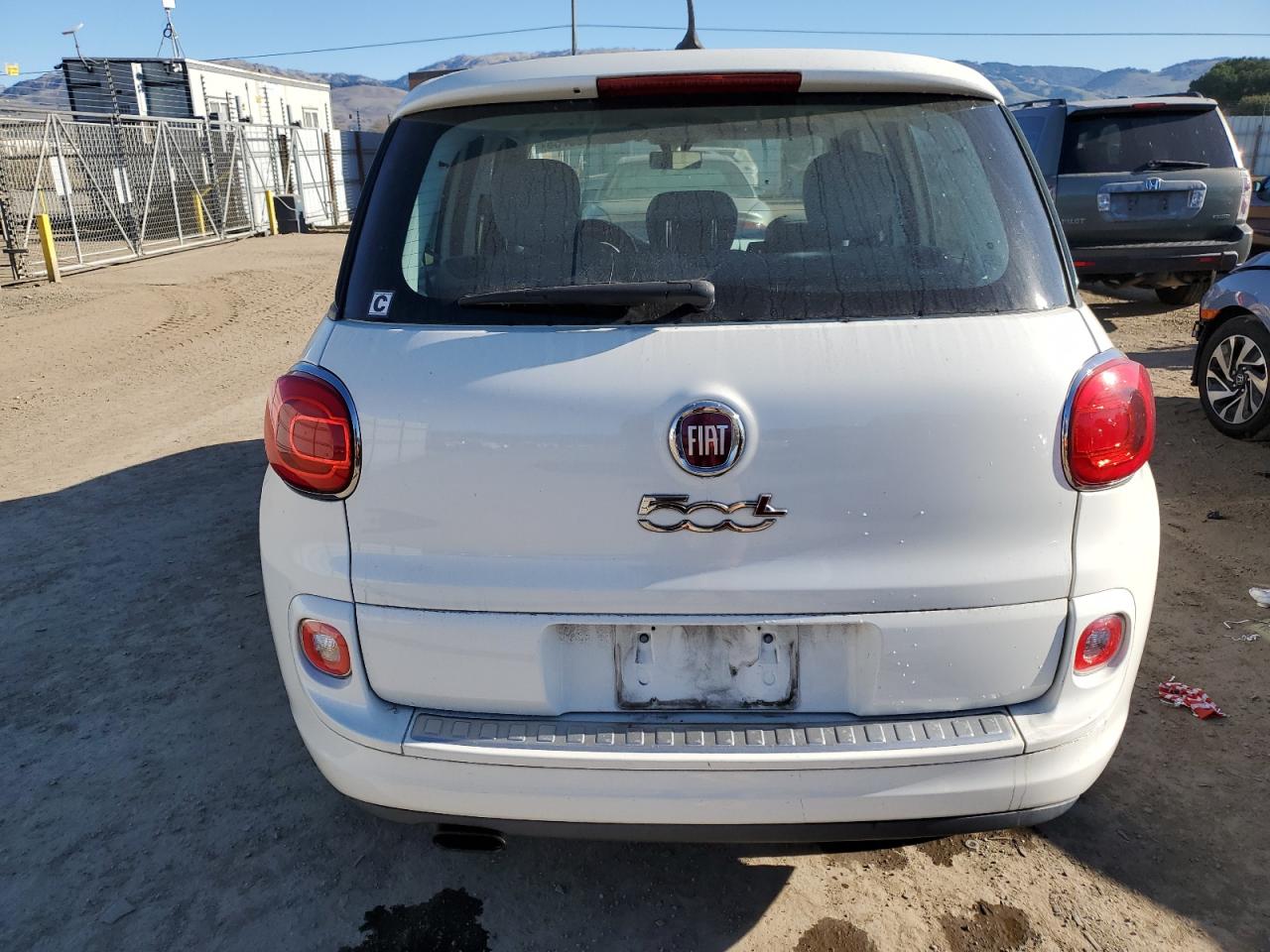 VIN ZFBCFAAH1FZ030573 2015 FIAT 500 no.6