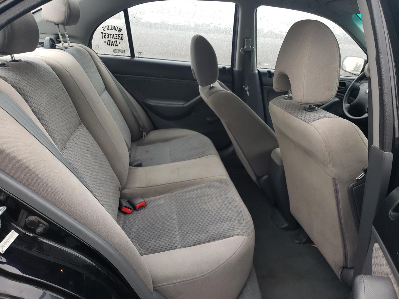 2005 Honda Civic - Image 10