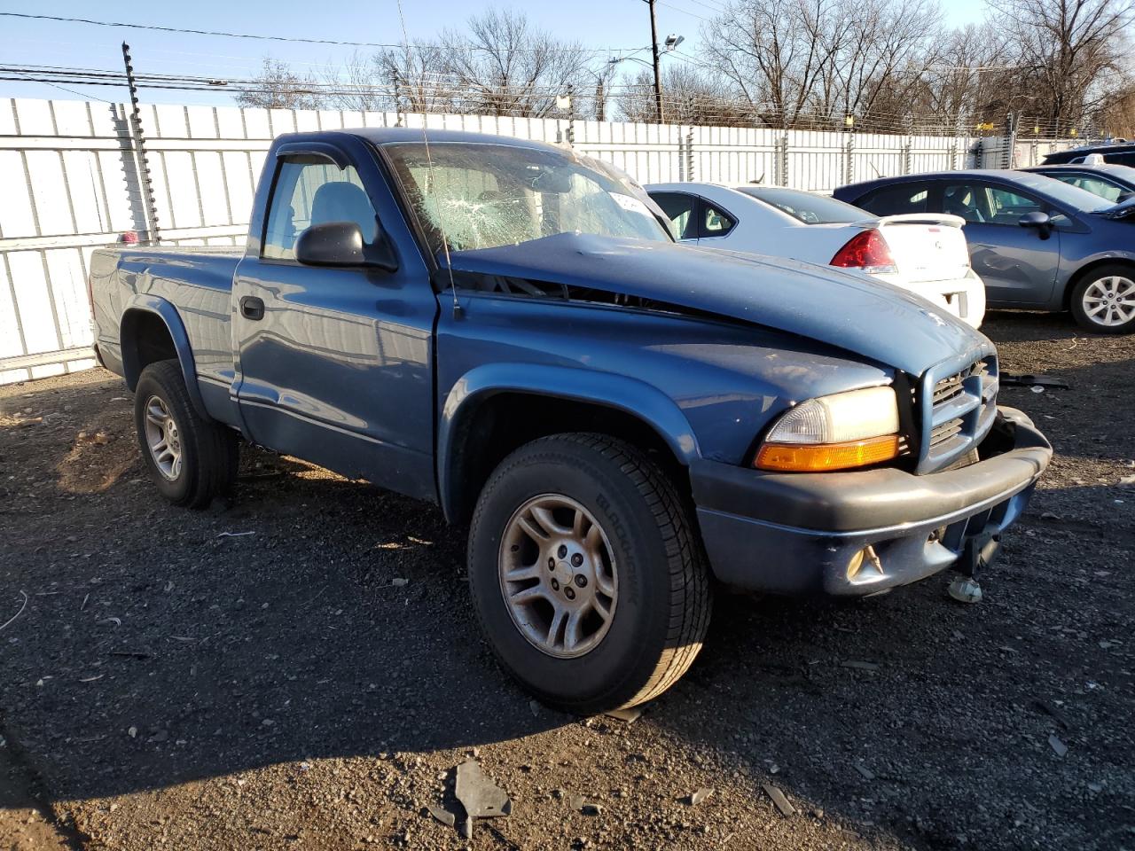 2003 Dodge Dakota - Image 4