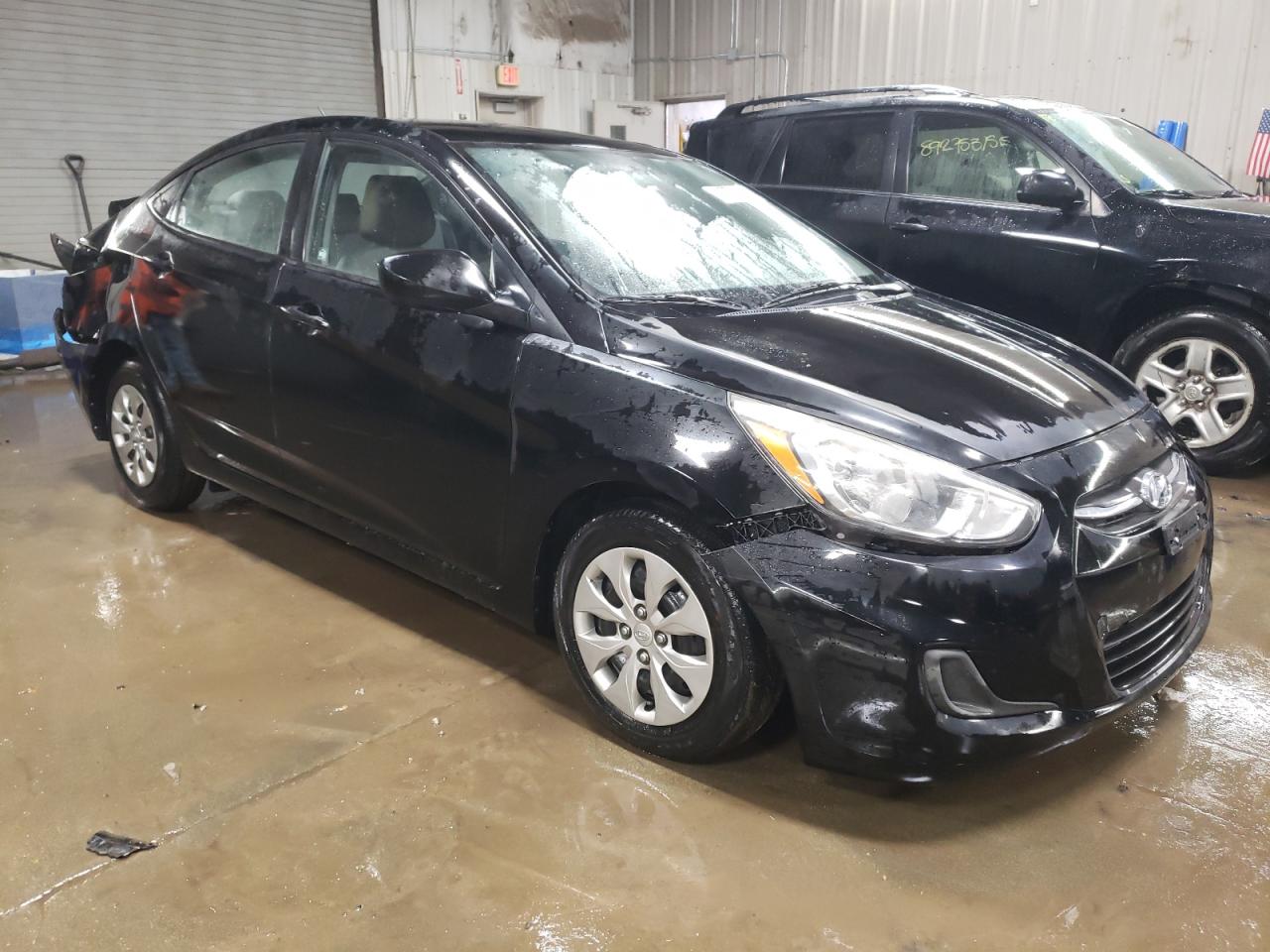 2016 Hyundai Accent - Image 4