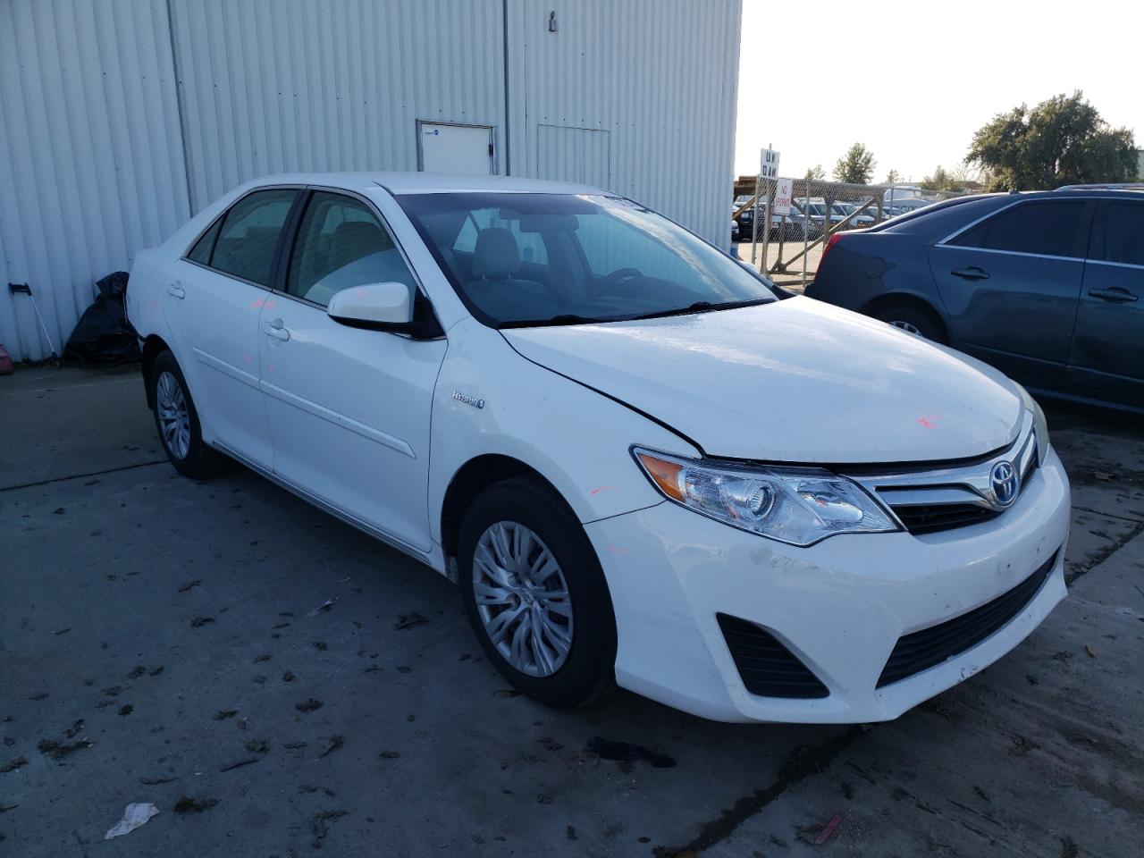 VIN 4T1BD1FK1DU076574 2013 TOYOTA CAMRY no.4