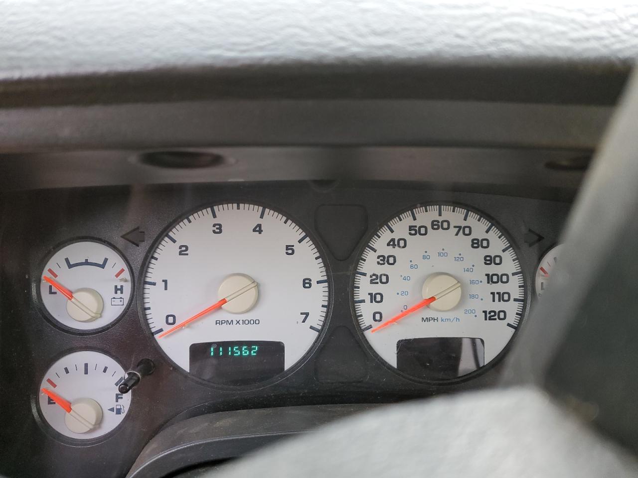 2005 Dodge RAM - Image 9
