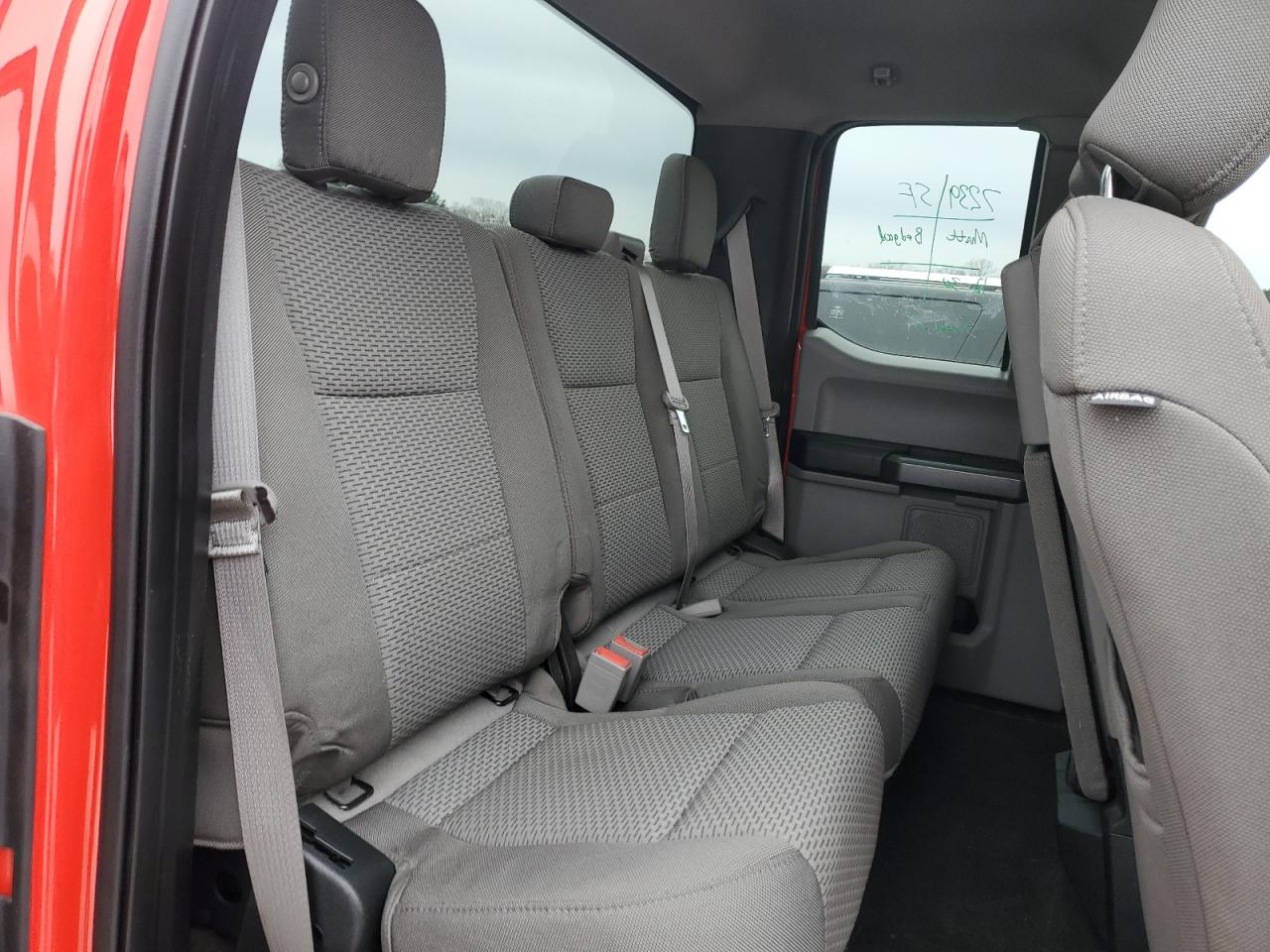 2018 Ford F250 - Image 10