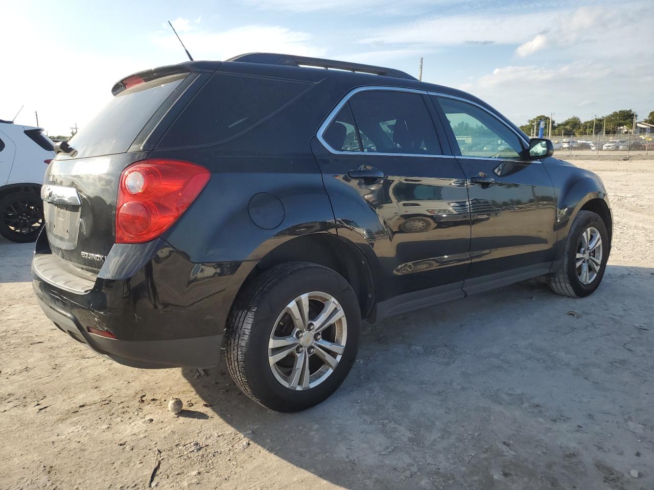 2013 Chevrolet Equinox - Image 3