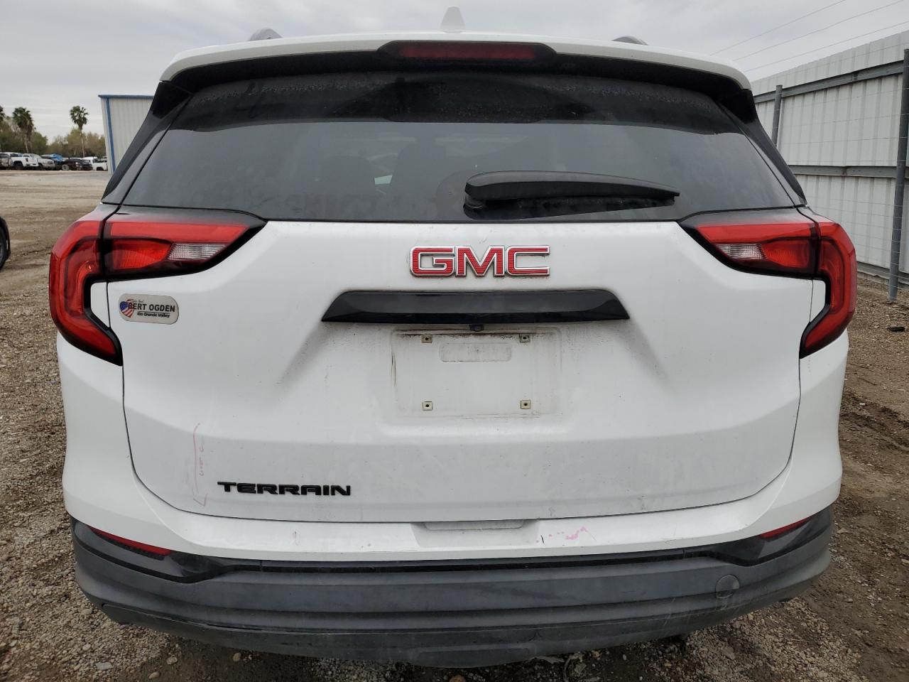 2020 GMC Terrain - Image 6