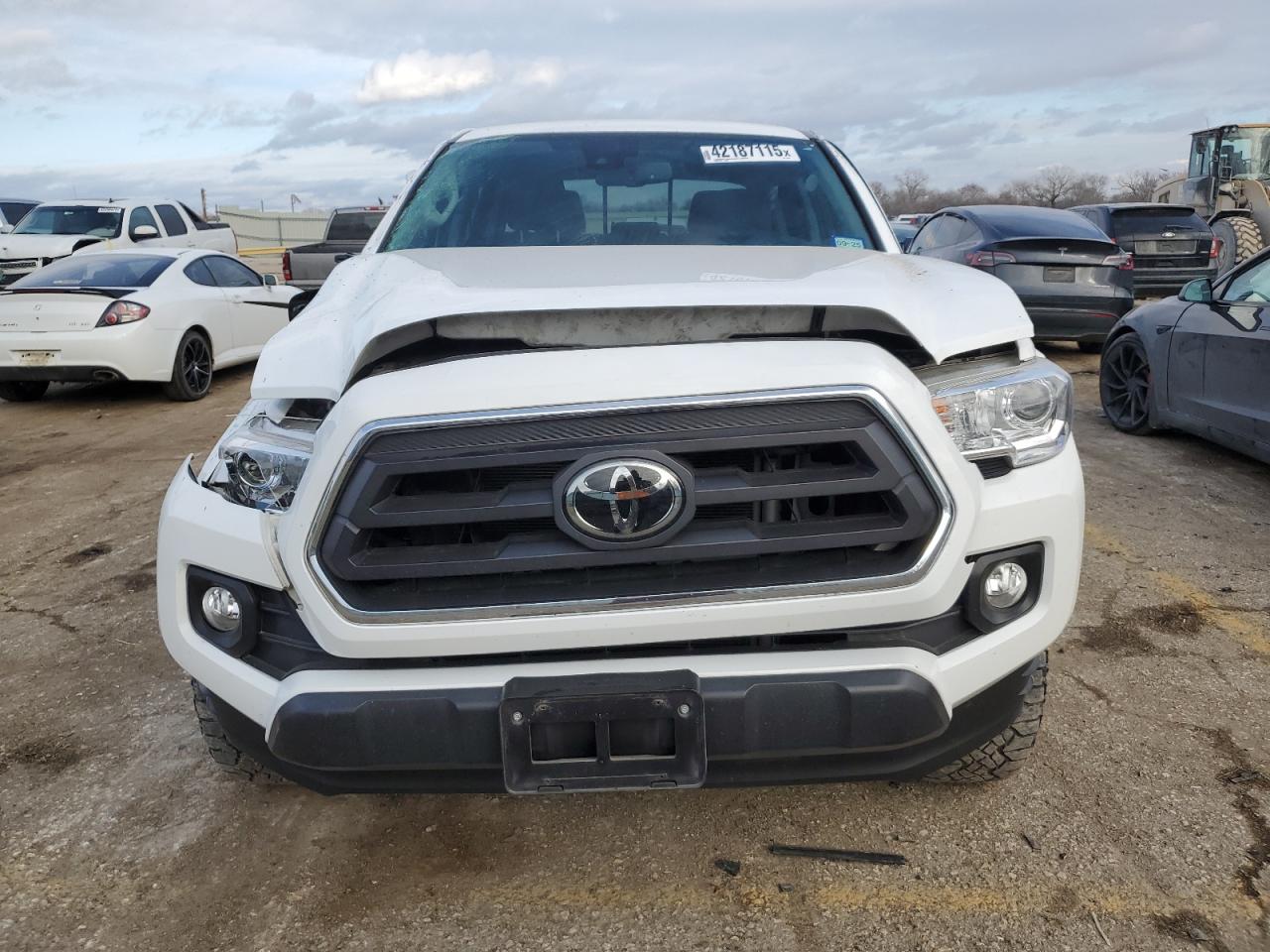 2021 Toyota Tacoma - Image 5