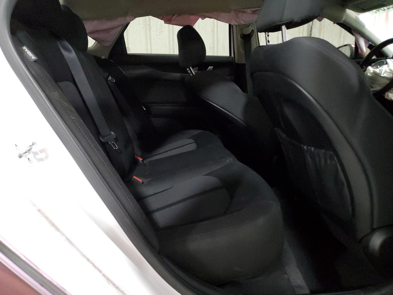 2021 Kia K5 - Image 10