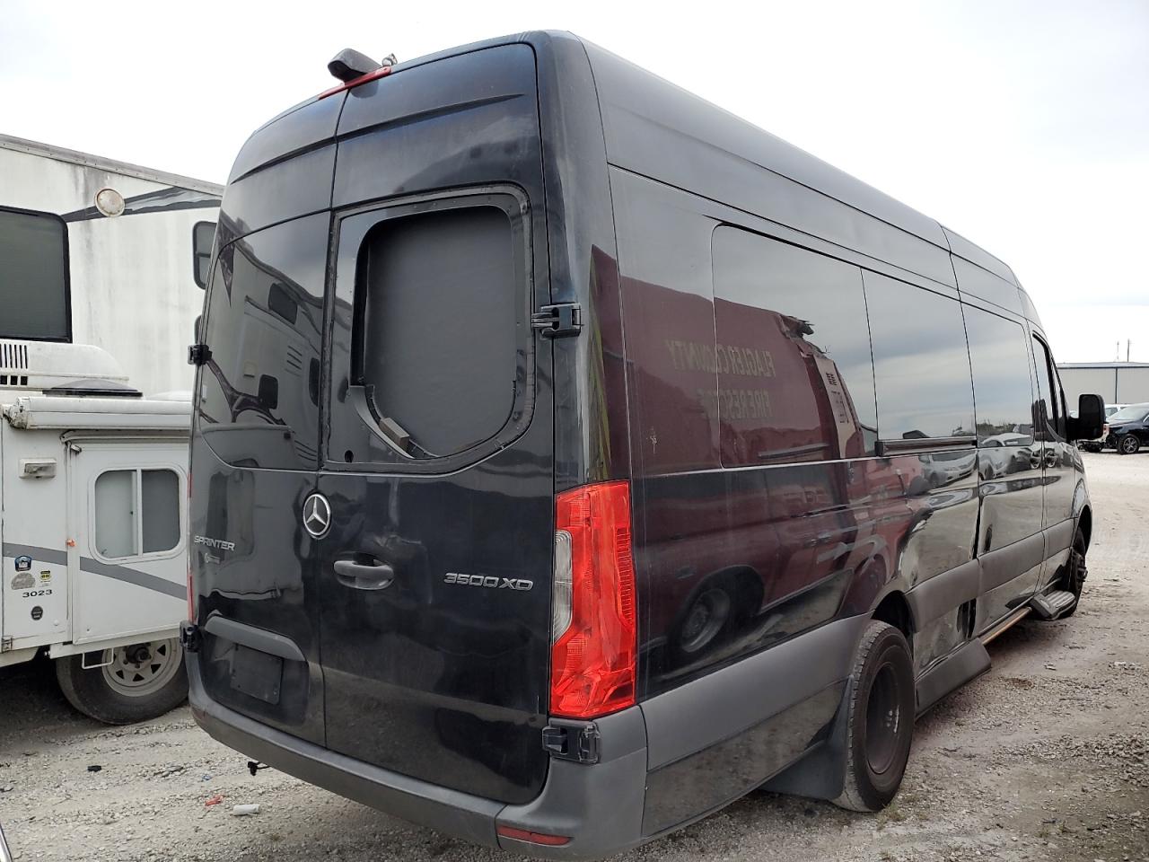 2019 Mercedes-Benz Sprinter - Image 4