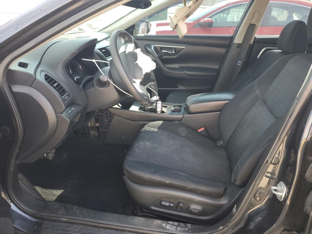 2017 Nissan Altima - Image 7