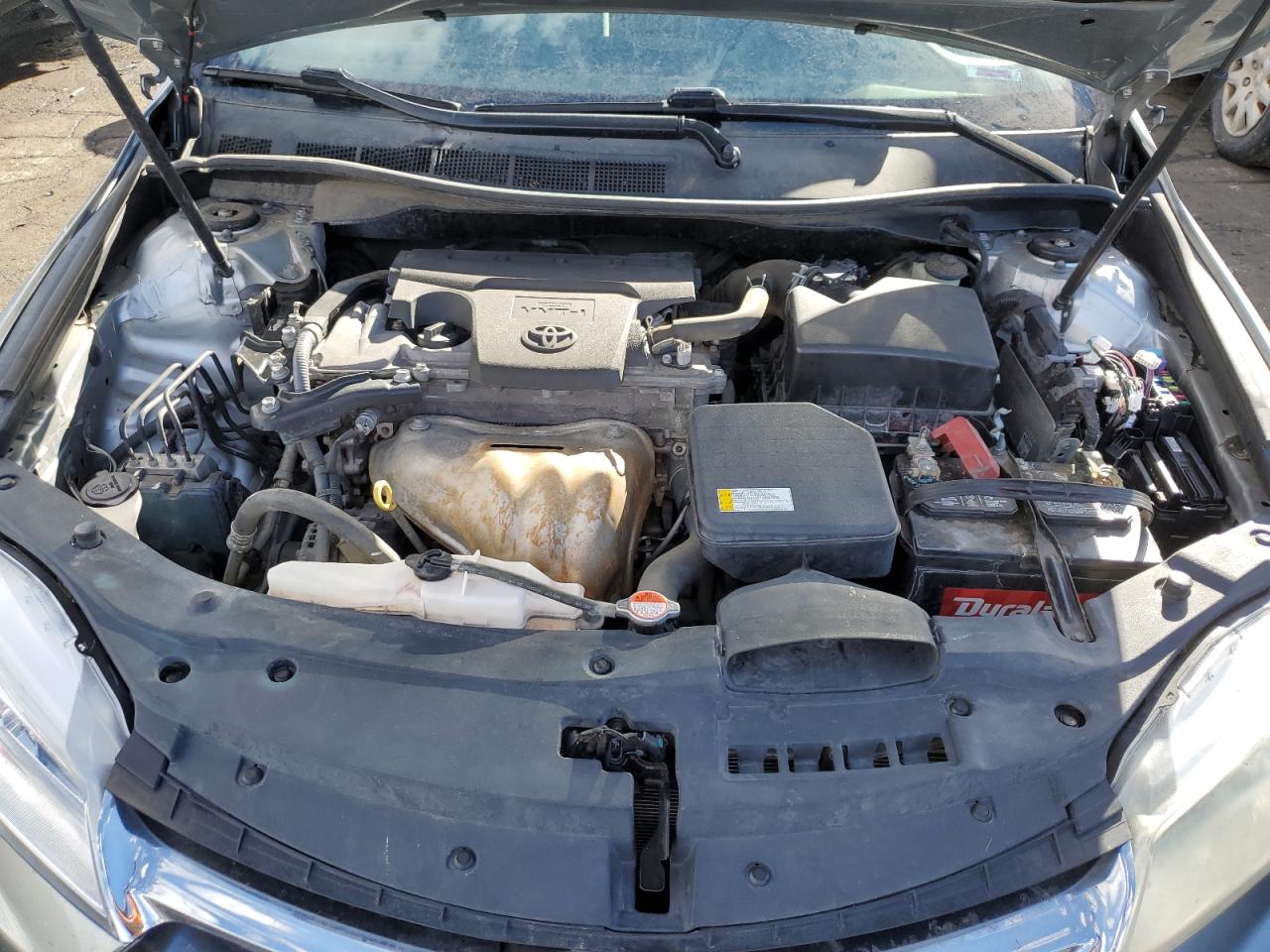 2016 Toyota Camry - Image 11