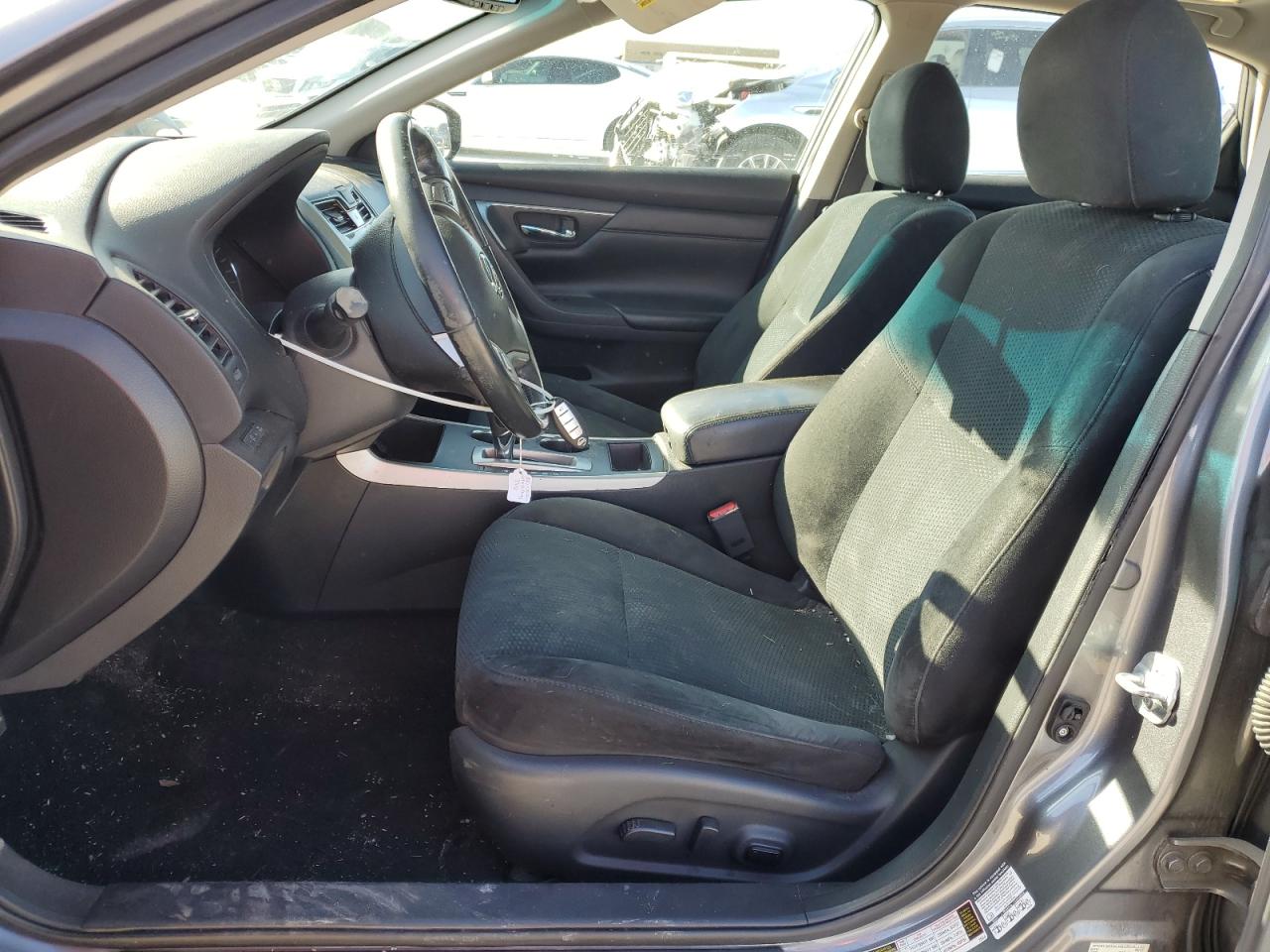 2015 Nissan Altima - Image 7