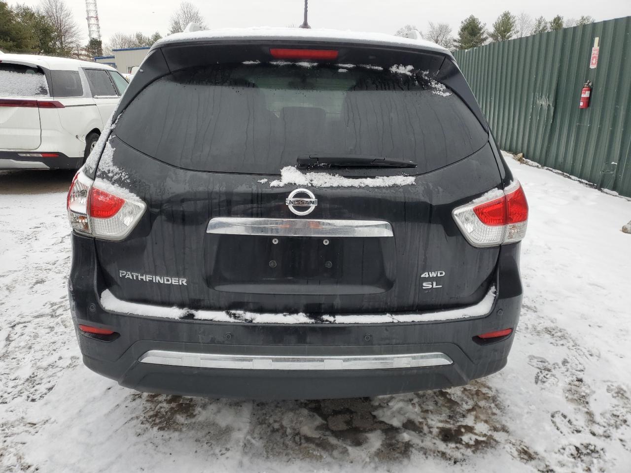 2015 Nissan Pathfinder - Image 6