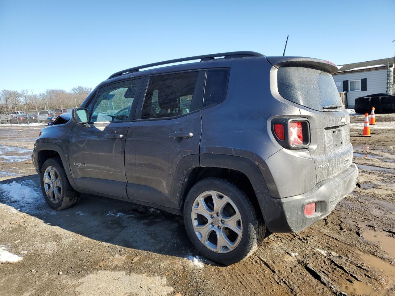 2019 Jeep Renegade - Image 2