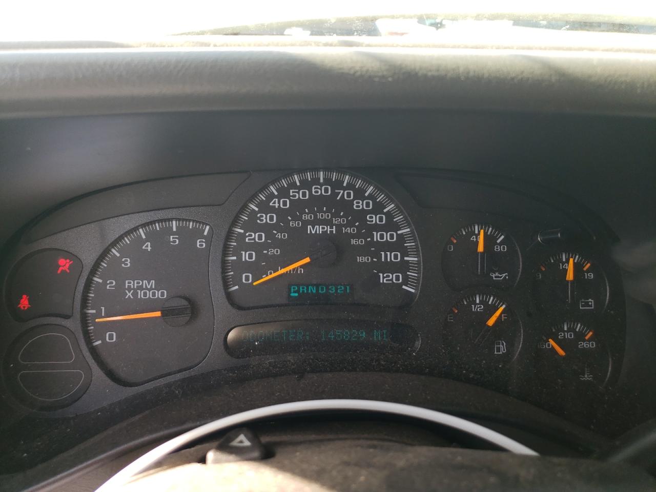 2005 Chevrolet Silverado - Image 9
