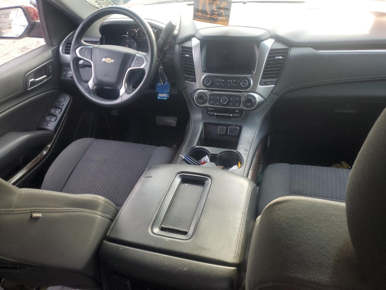 2017 Chevrolet Suburban - Image 8