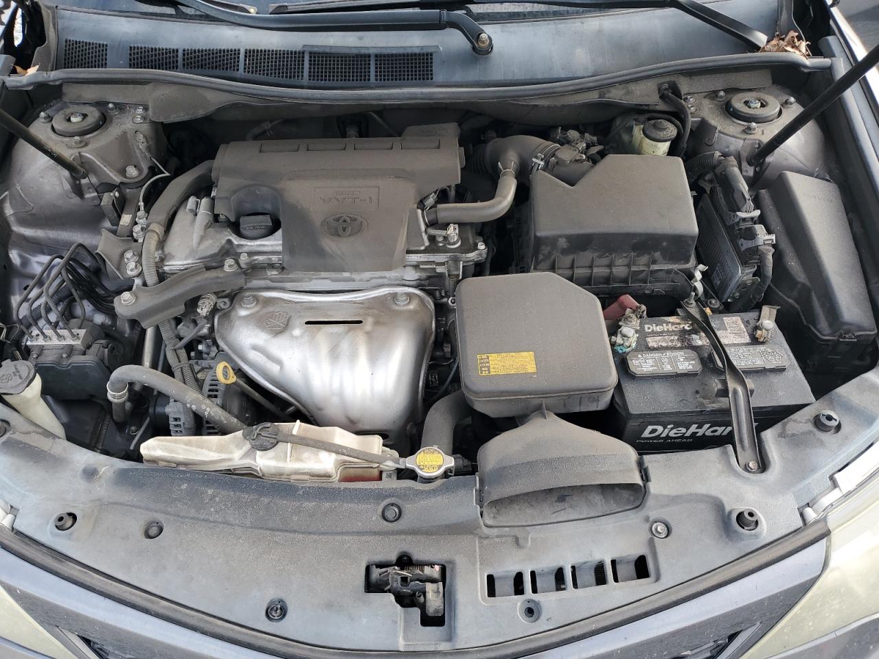 2014 Toyota Camry - Image 11