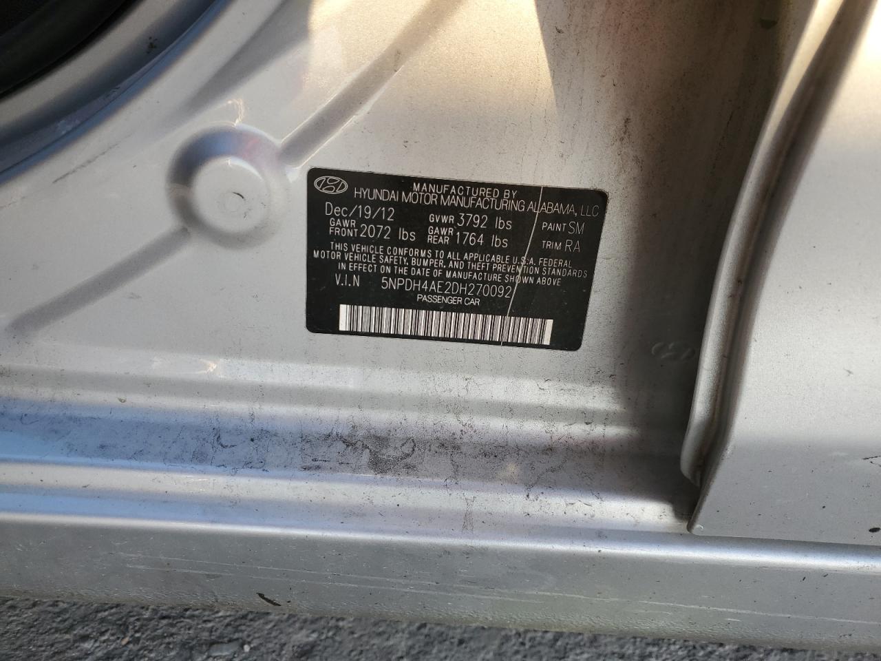 2013 Hyundai Elantra - Image 14