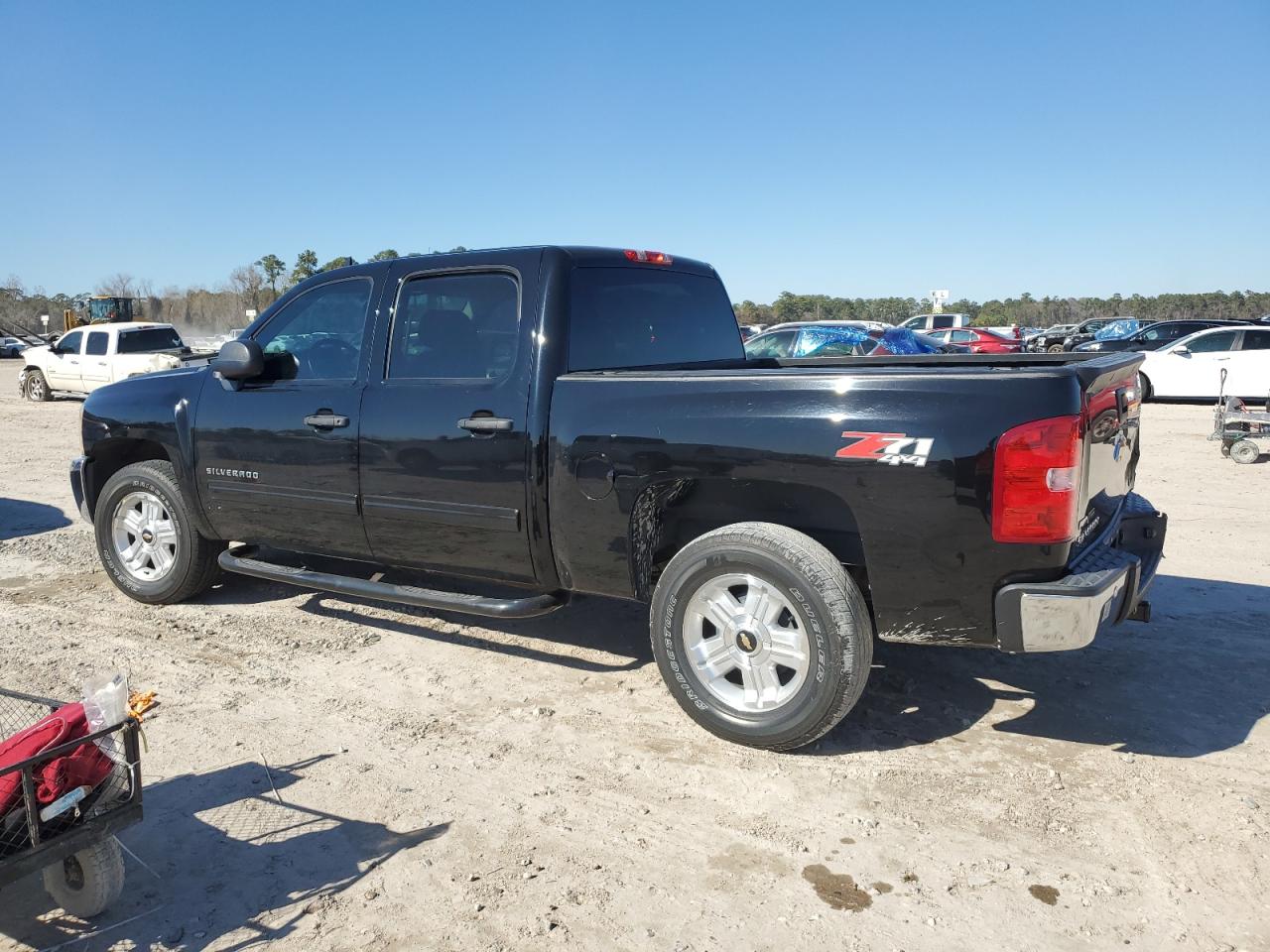 2012 Chevrolet Silverado - Image 2