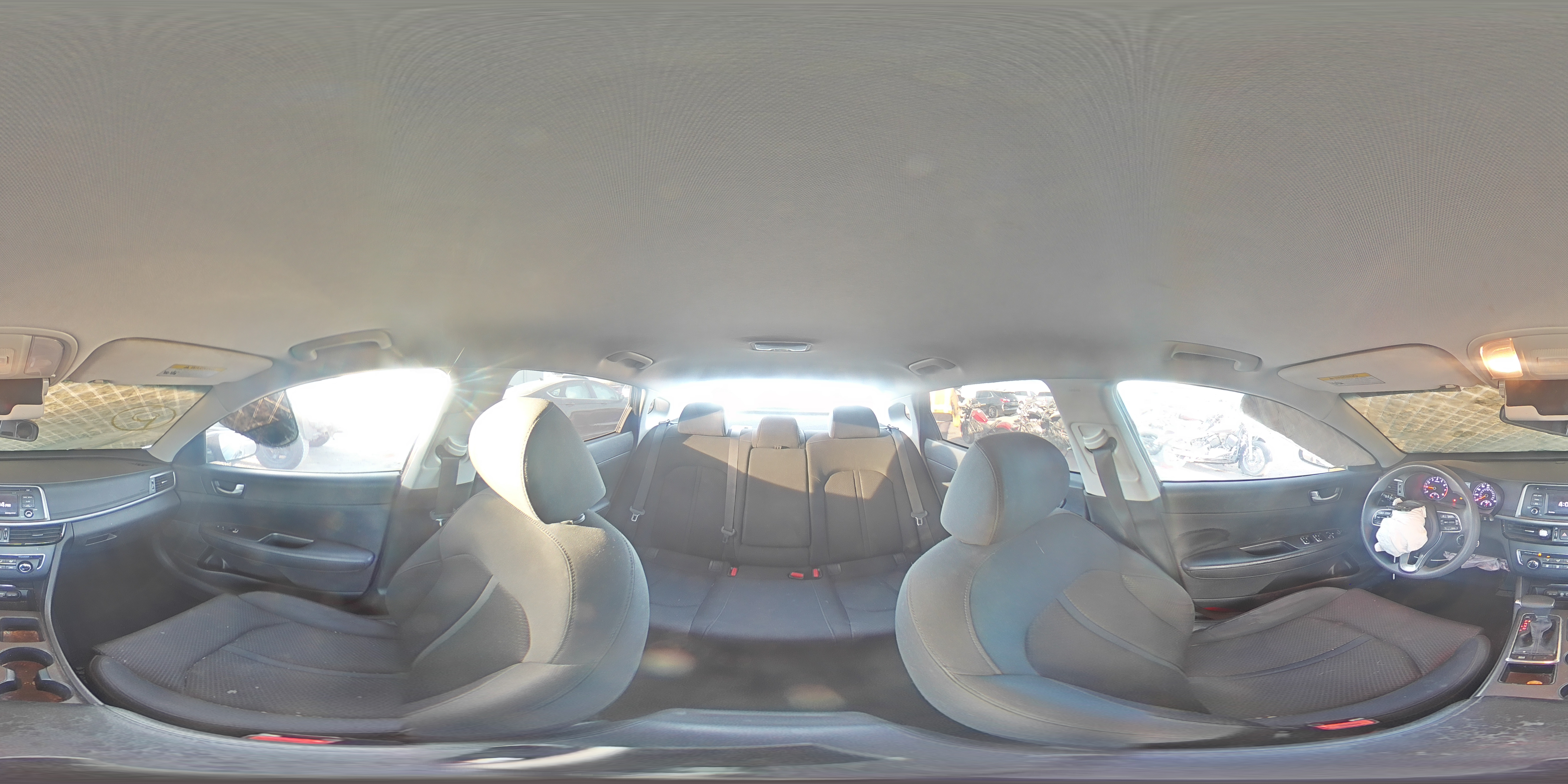 2016 Kia Optima - Image 13