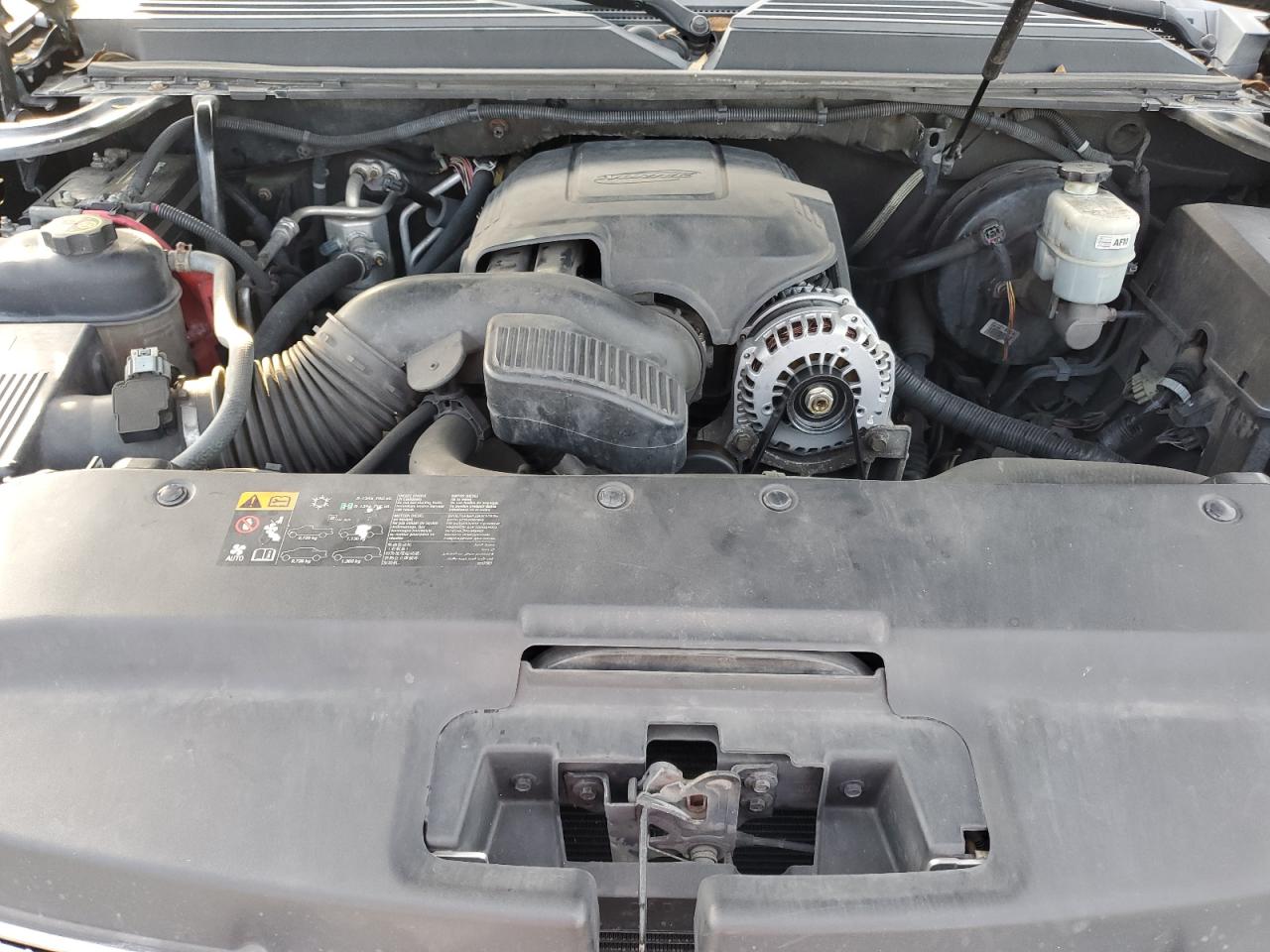 2012 Cadillac Escalade - Image 12