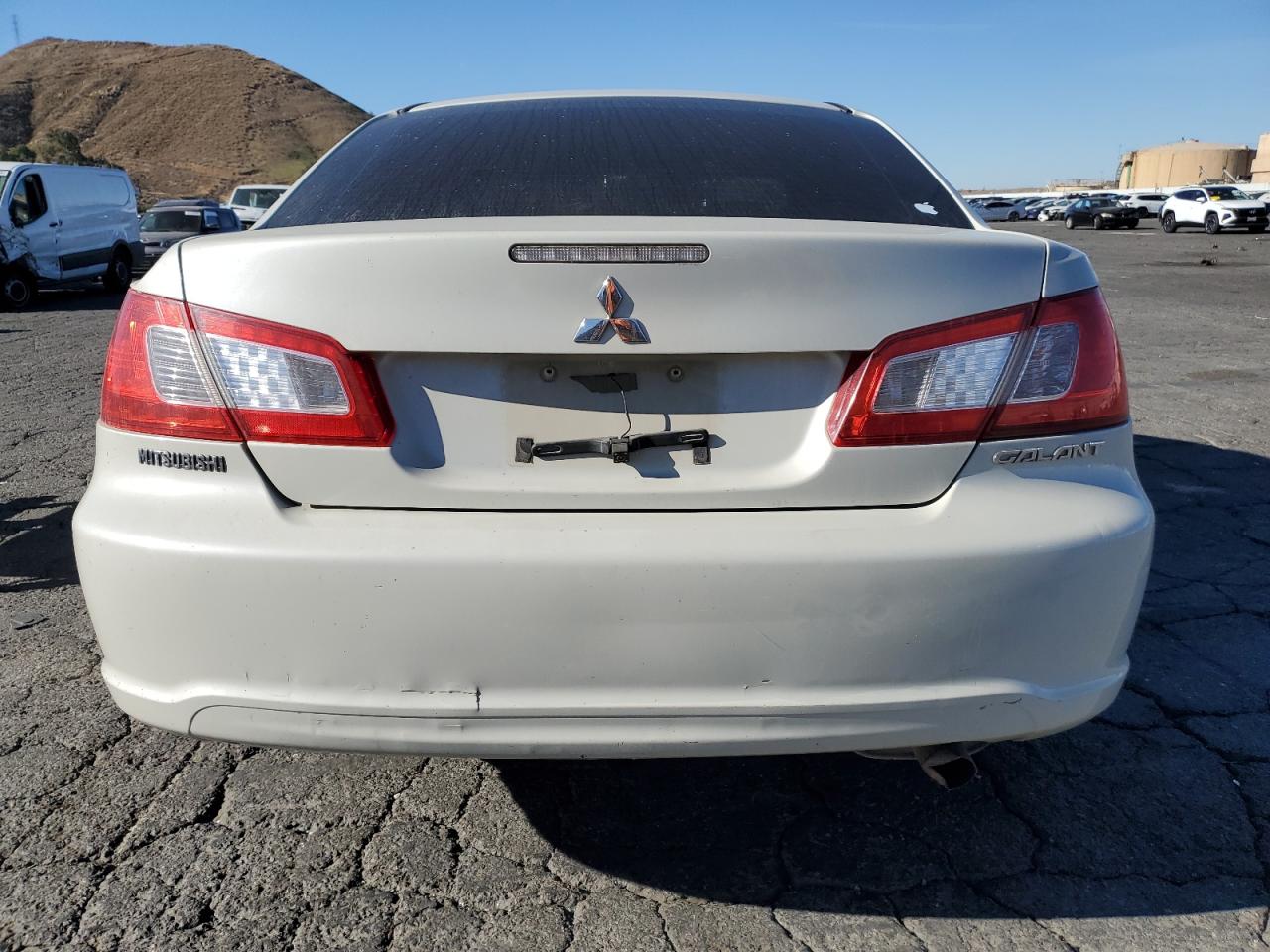 2009 Mitsubishi Galant - Image 6