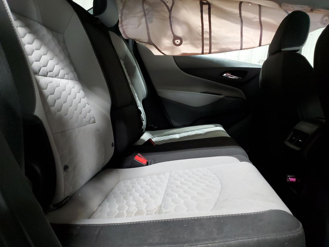 2018 Chevrolet Equinox - Image 11