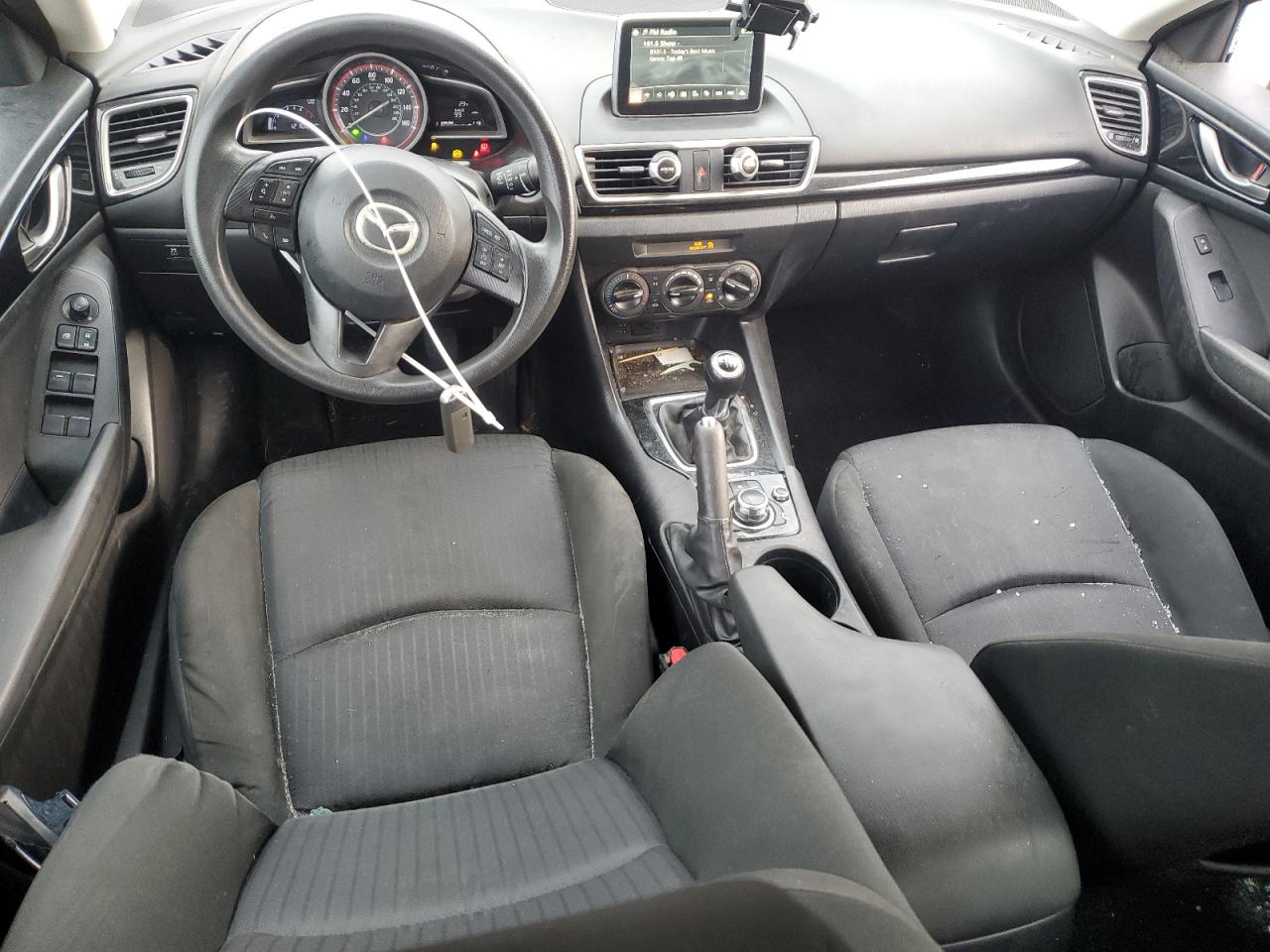 2015 Mazda 3 - Image 8