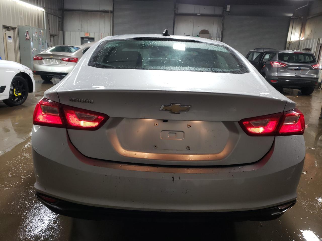 2020 Chevrolet Malibu - Image 6