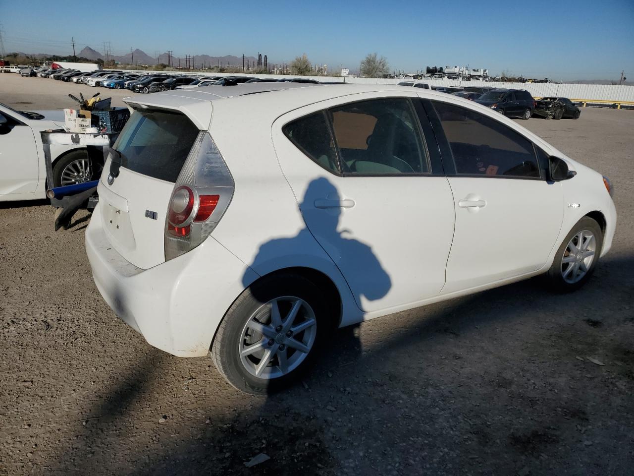 2014 Toyota Prius - Image 3
