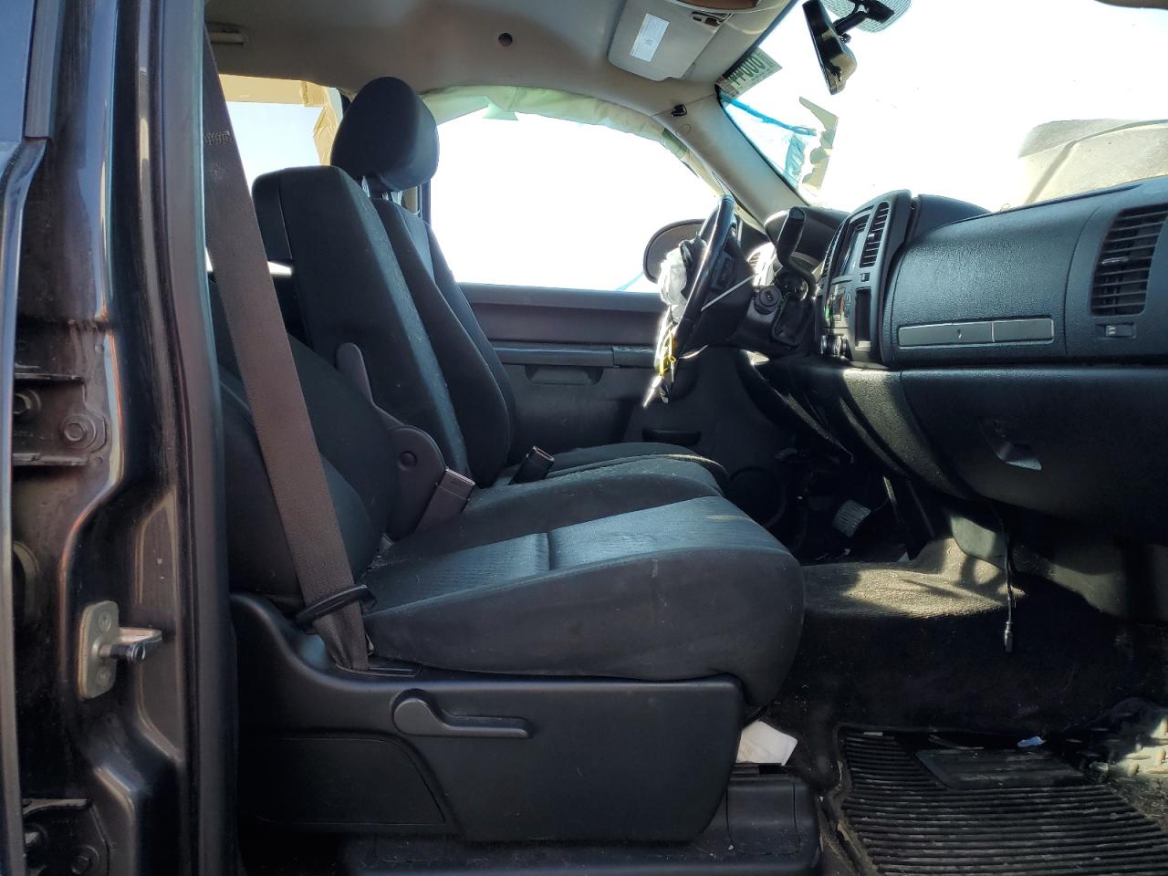 2010 Chevrolet Silverado - Image 7
