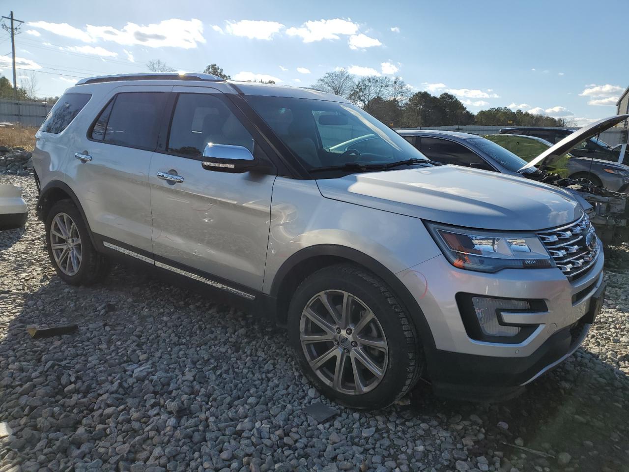 2016 Ford Explorer - Image 4