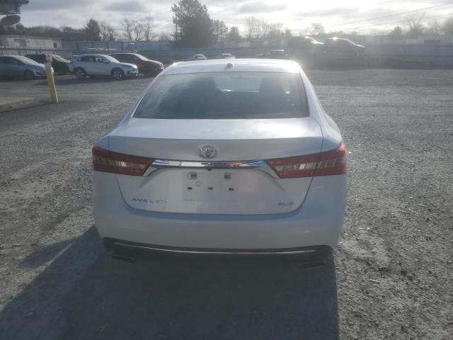  TOYOTA AVALON 2016 White