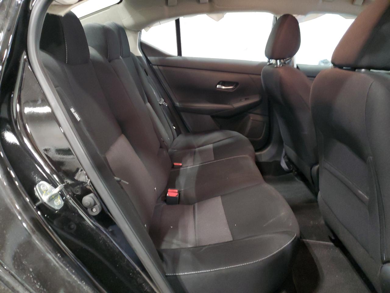 2022 Nissan Sentra - Image 10