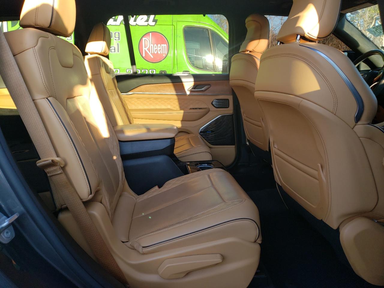 2021 Jeep Grand Cherokee - Image 11