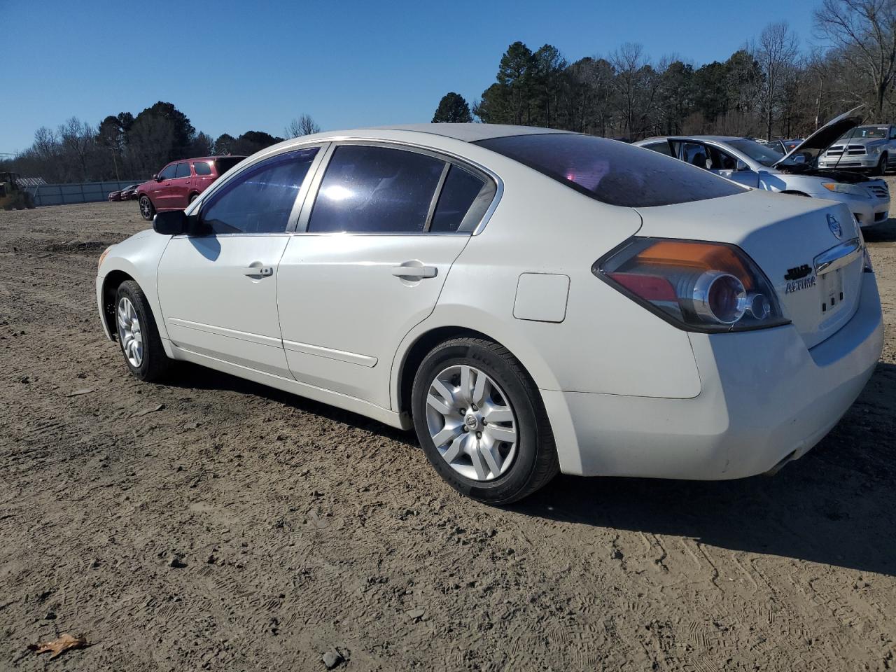 2012 Nissan Altima - Image 2