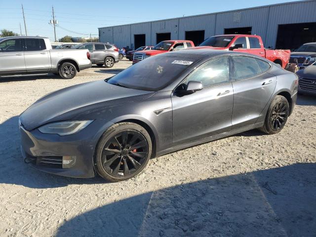 2016 Tesla Model S 