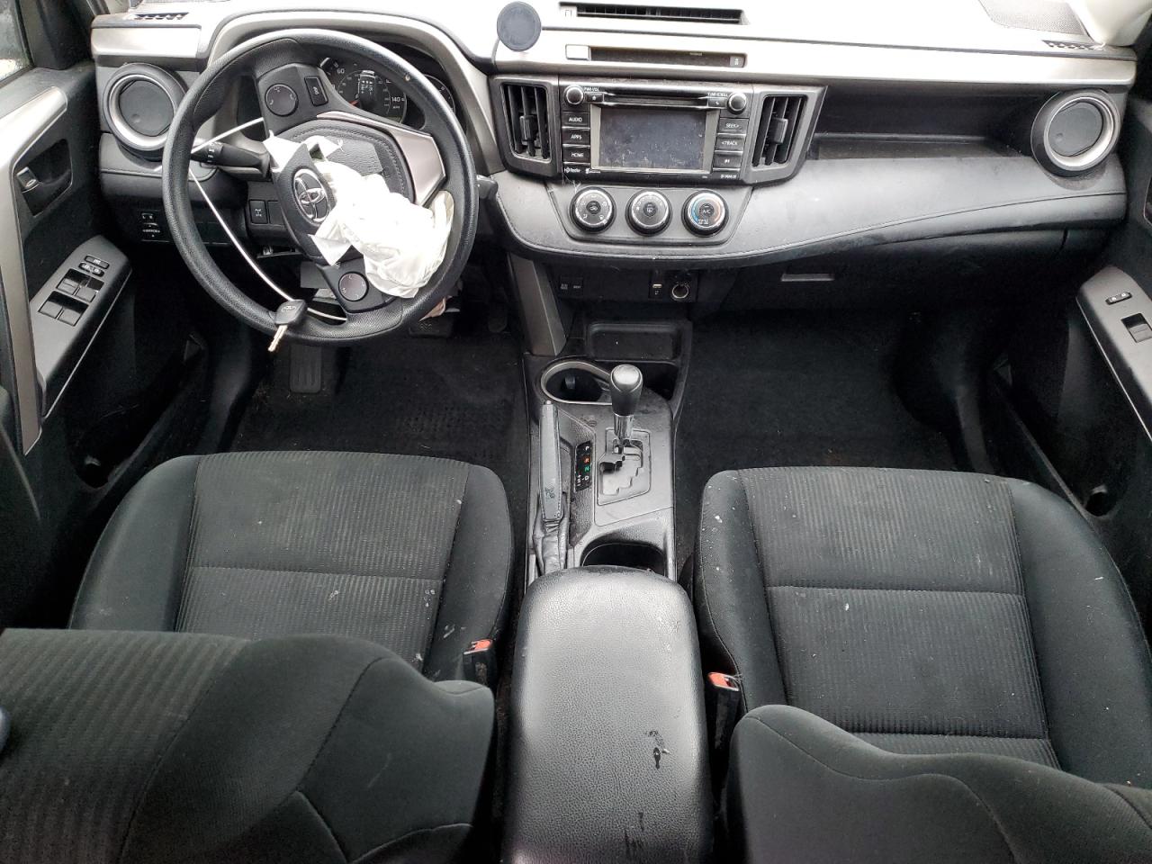 2016 Toyota RAV 4 - Image 8