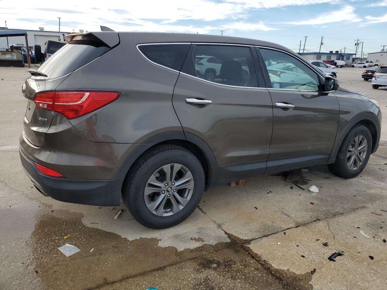 2013 Hyundai Santa Fe - Image 3