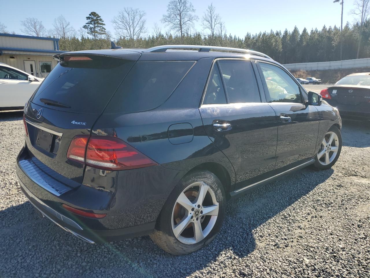 2018 Mercedes-Benz GLE - Image 3