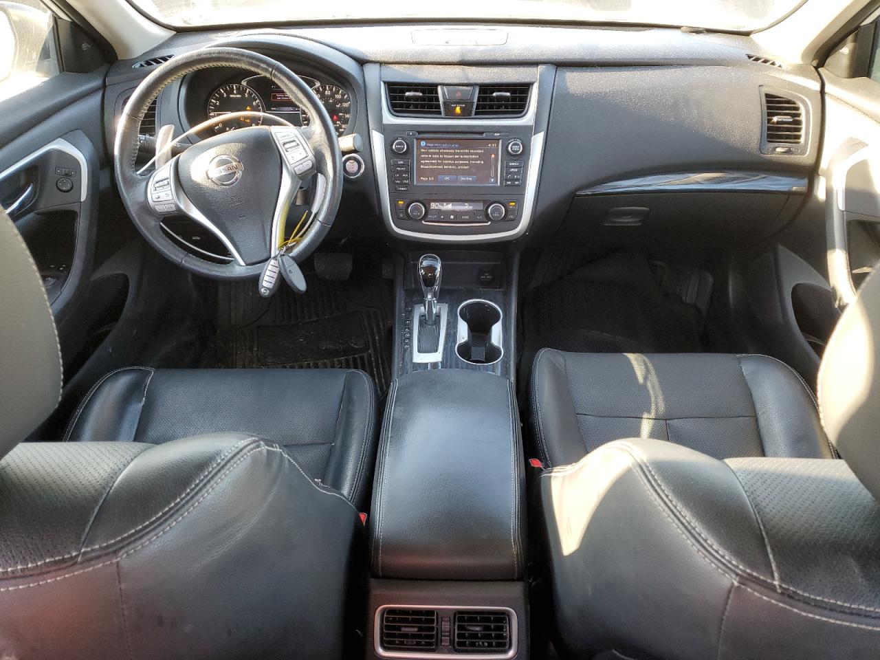 2017 Nissan Altima - Image 8