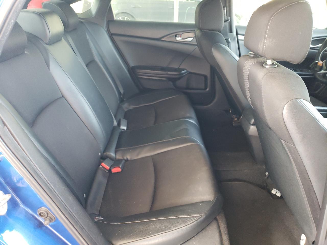 2019 Honda Civic - Image 10