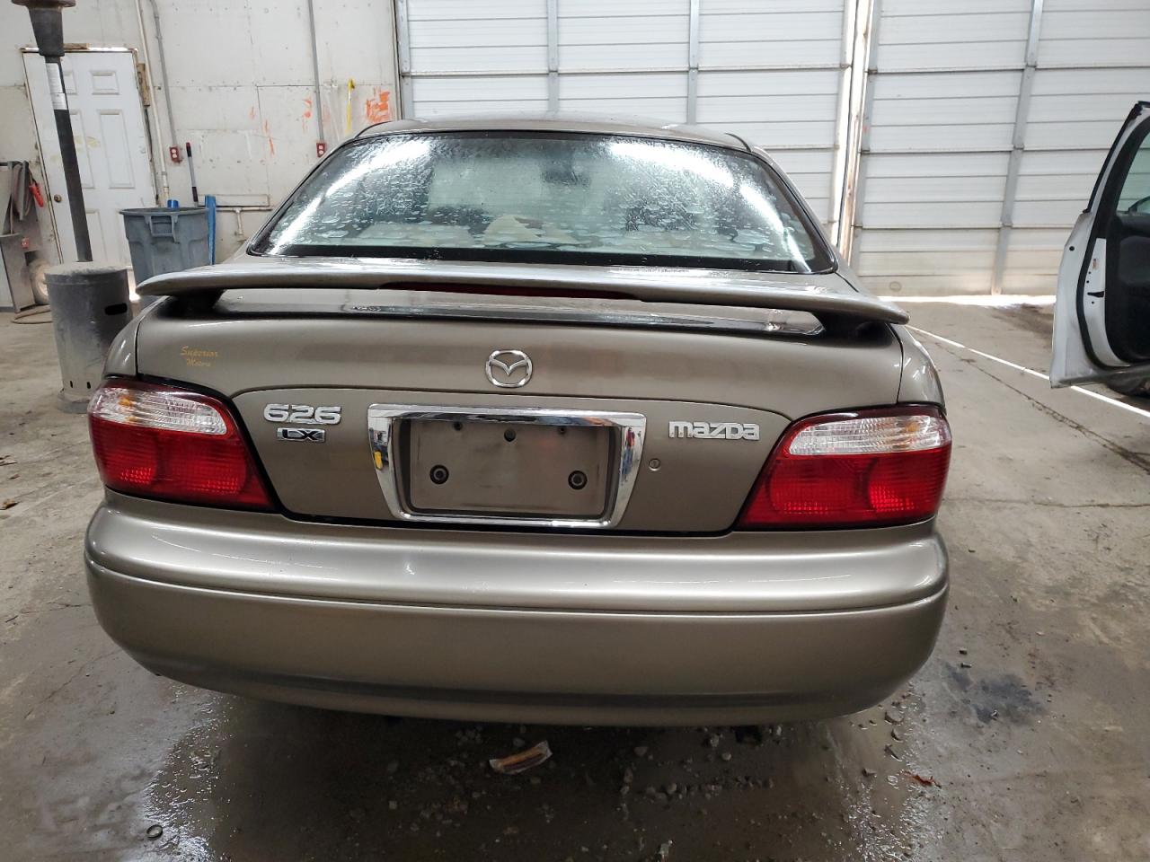 2000 Mazda 626 - Image 6