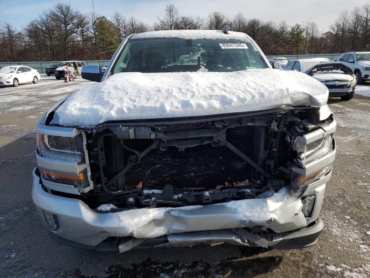 2016 Chevrolet Silverado - Image 5