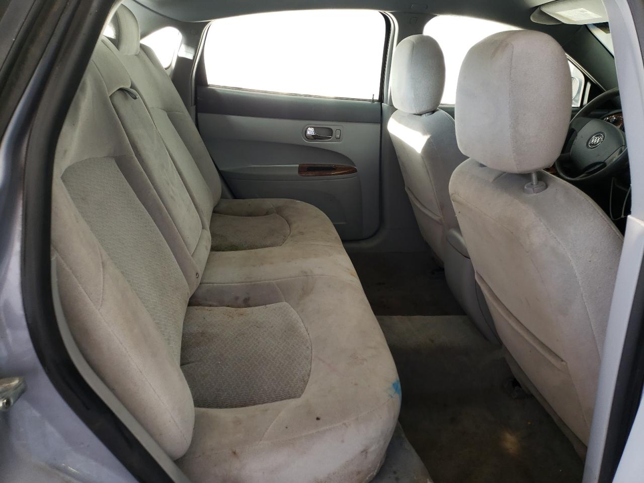 2006 Buick LaCrosse - Image 10