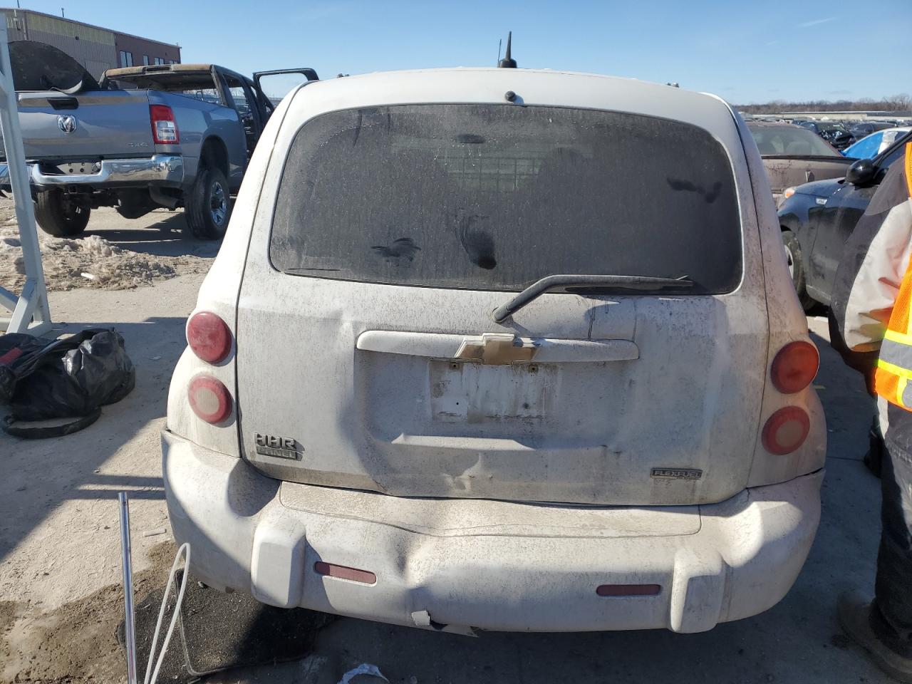 2009 Chevrolet HHR - Image 6