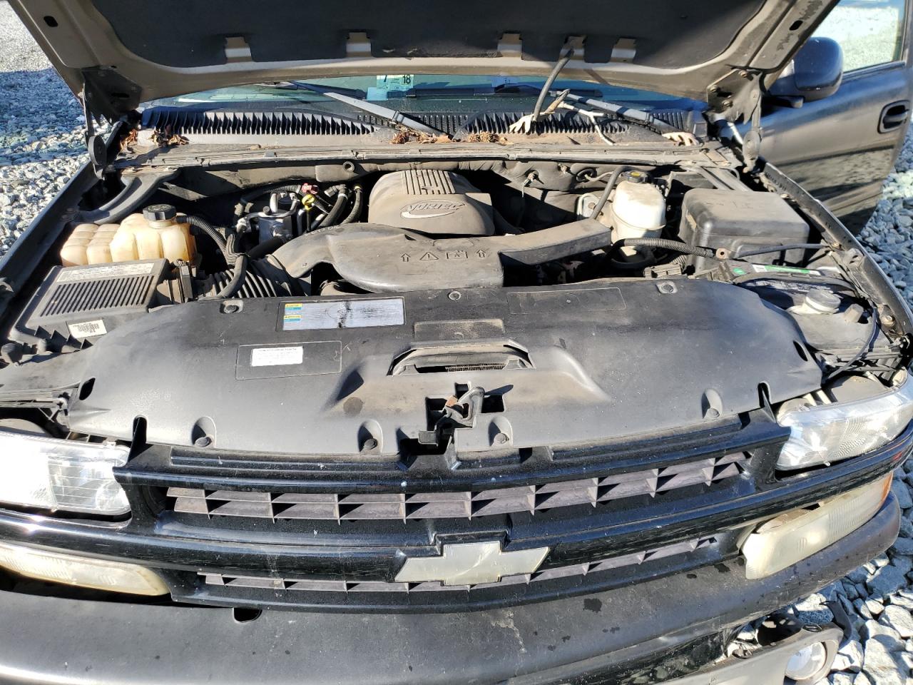 2006 Chevrolet Tahoe - Image 14