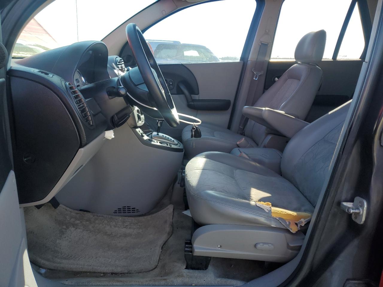 2005 Saturn VUE - Image 7